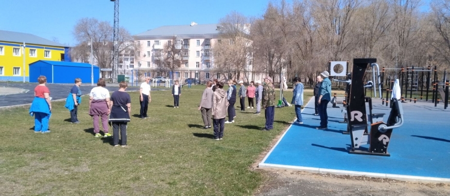 Занятия цигун для ЦАД на Нижней Террасе и Локомотивной 85