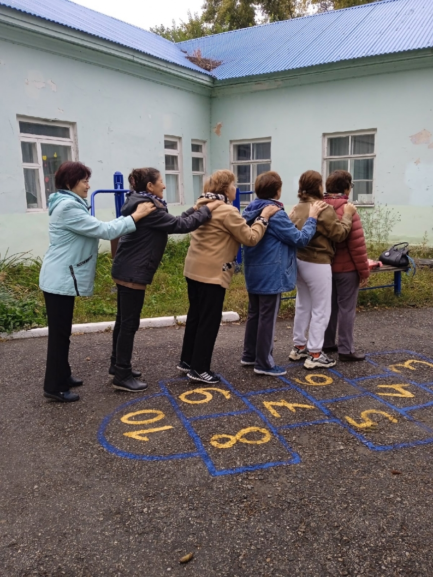 Сегодня 16 сентября прошло 2 Цигун занятия в группе инструктора Ахметовой Алии