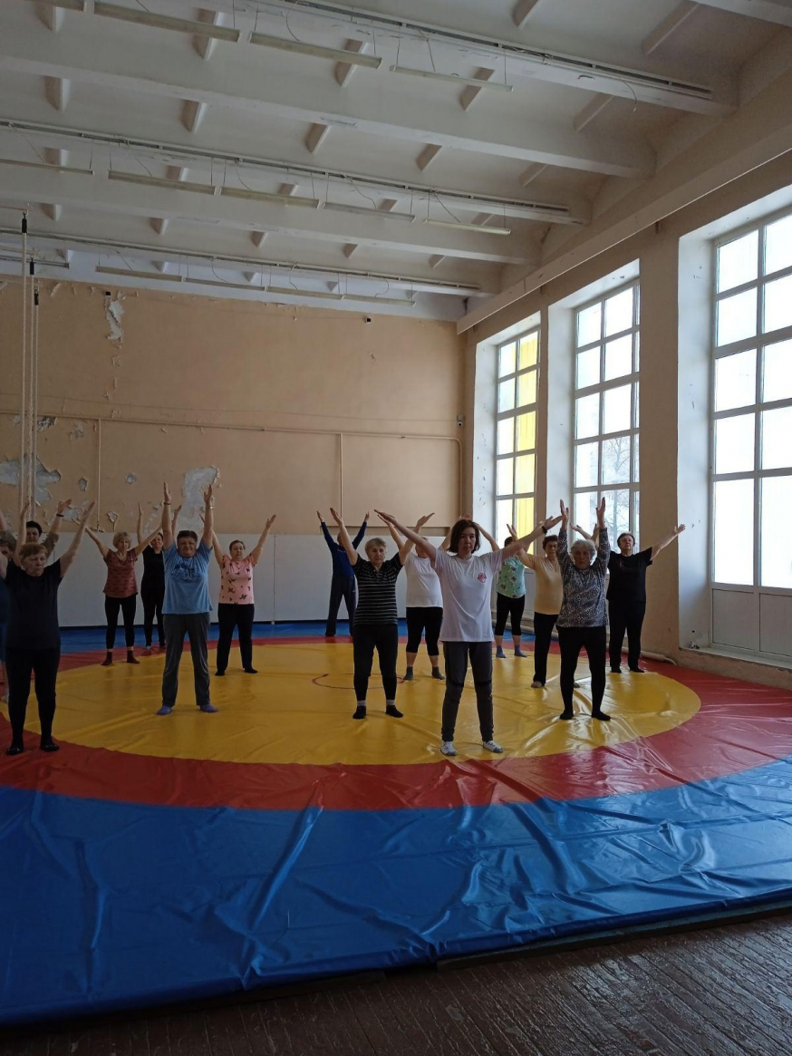 В СК «Станкостроитель» на Герасимова 2 а прошло отличное, солнечное Цигун занятие